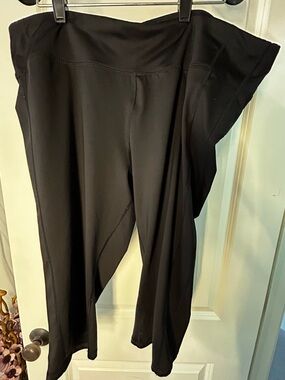 Womens Danskin Now Black Capri Leggings XXL